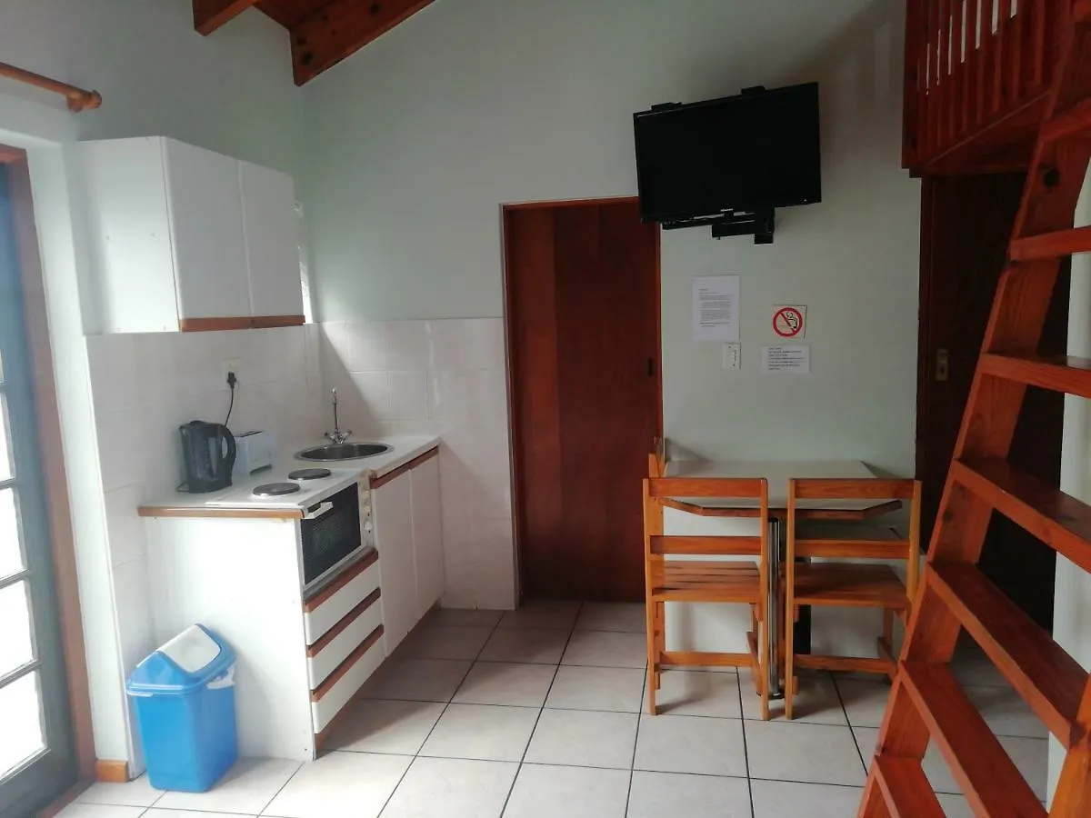 Guest house Bed And Beach Cape Town Bloubergstrand